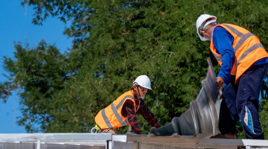 Professional gutter cleaning in Sand Coulee, MT
